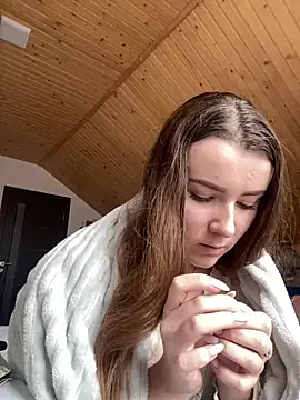 mewKate online show from 02/16/25, 11:59