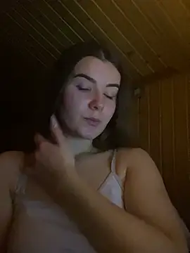 mewKate online show from 03/04/25, 08:16