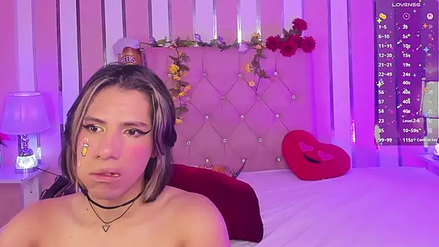 TylerBloom online show from 09/28/25, 12:21