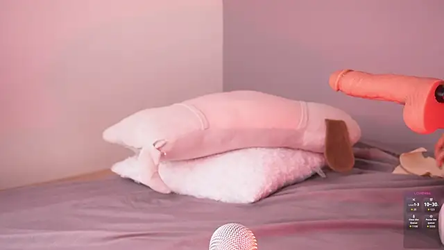 larastanford1 online show from 02/11/26, 02:27