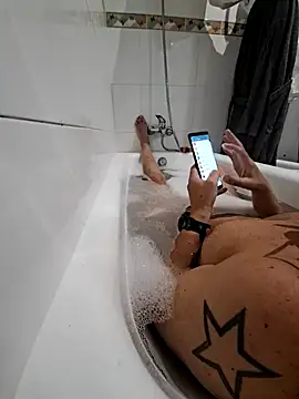 Gaditannus40 online show from 10/18/25, 07:25