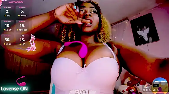 Aliana Ross online show from 03/08/25, 03:02