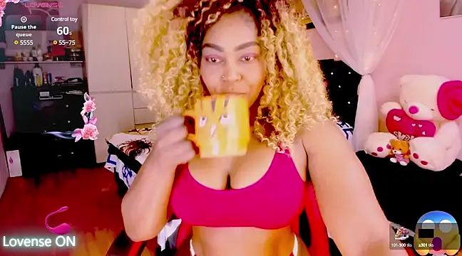 Aliana Ross online show from 03/10/25, 08:59