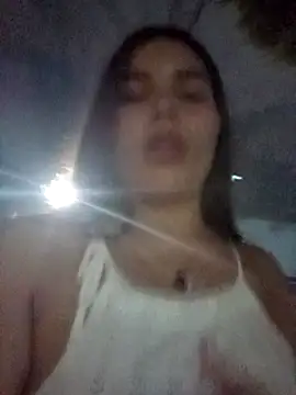 Snapshot of the_queen_of_street chatting on 01/12/25, 05:56 the queen of street online show from 01/12/25, 05:56