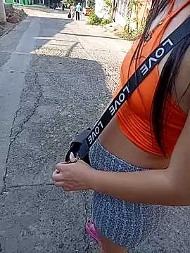 Snapshot of the_queen_of_street chatting on 01/19/25, 09:02 the queen of street online show from 01/19/25, 09:02