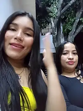 Snapshot of the_queen_of_street chatting on 01/26/25, 02:03 the queen of street online show from 01/26/25, 02:03