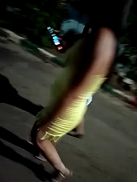 Snapshot of the_queen_of_street chatting on 03/03/25, 01:10 the queen of street online show from 03/03/25, 01:10