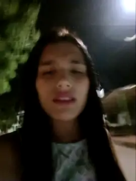 Snapshot of the_queen_of_street chatting on 09/18/25, 03:30 the queen of street online show from 09/18/25, 03:30