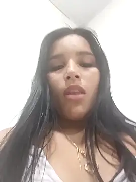 the queen of street online show from 11/24/25, 02:44