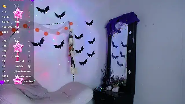 Snapshot of Yorkeidys1 chatting on 10/31/25, 04:02 Yorkeidys1 online show from 10/31/25, 04:02