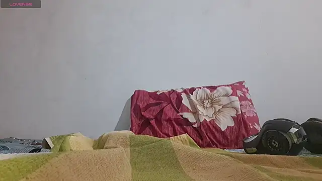 chandni89 online show from 04/02/26, 04:37