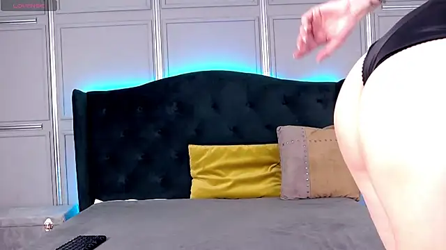 AshlineKatte online show from 03/11/25, 06:19