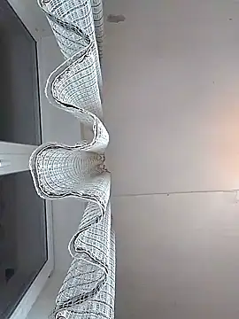 Lauren Amabel online show from 10/30/25, 12:01