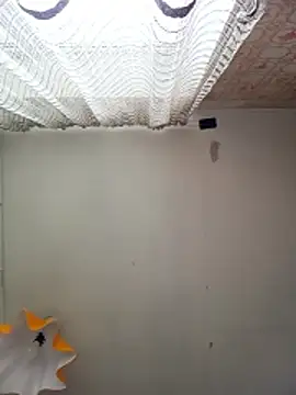 Lauren Amabel online show from 12/20/25, 08:54