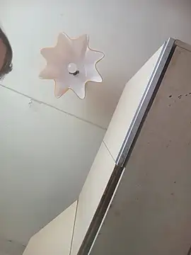 Lauren Amabel online show from 04/16/26, 09:54