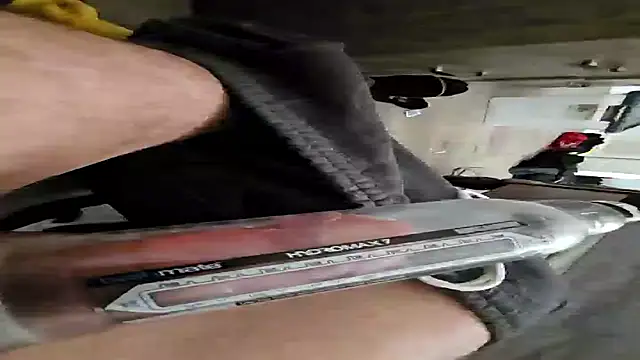 Gordon84LLC online show from 11/29/25, 08:23