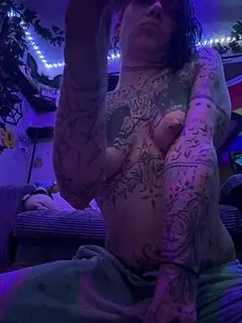 trashbrat online show from 04/15/26, 11:06