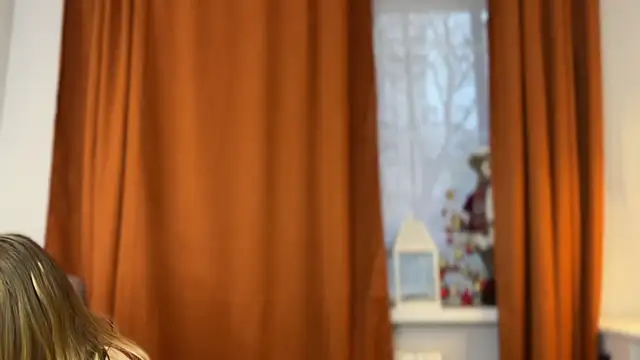 Shyrubate online show from 12/22/25, 06:32