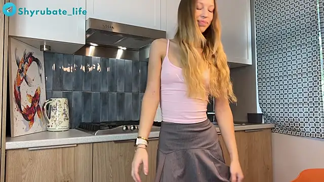 Shyrubate online show from 04/21/26, 06:20