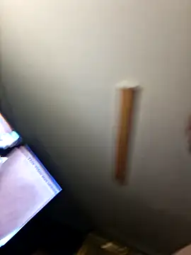 hesjustafriend online show from 07/04/26, 05:02