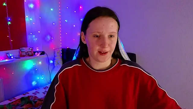 Snapshot of mon_lola chatting on 01/26/25, 04:41 mon lola online show from 01/26/25, 04:41