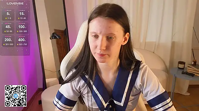 Snapshot of mon_lola chatting on 01/27/25, 06:30 mon lola online show from 01/27/25, 06:30