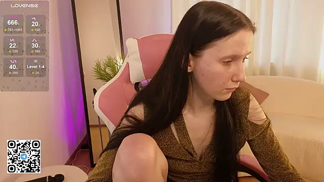 Snapshot of mon_lola chatting on 01/30/25, 12:37 mon lola online show from 01/30/25, 12:37