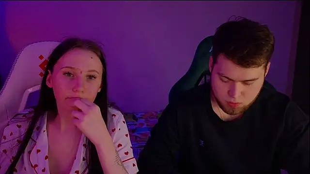 Snapshot of mon_lola chatting on 03/15/25, 11:50 mon lola online show from 03/15/25, 11:50