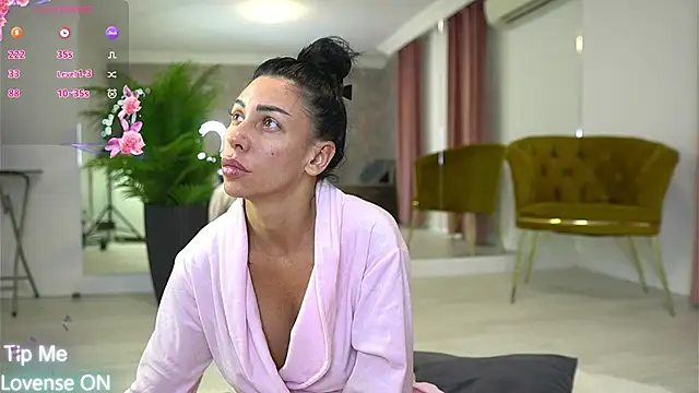 MyaBlack online show from 09/17/25, 03:19