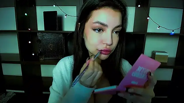 Lexi Jous online show from 01/28/25, 01:49