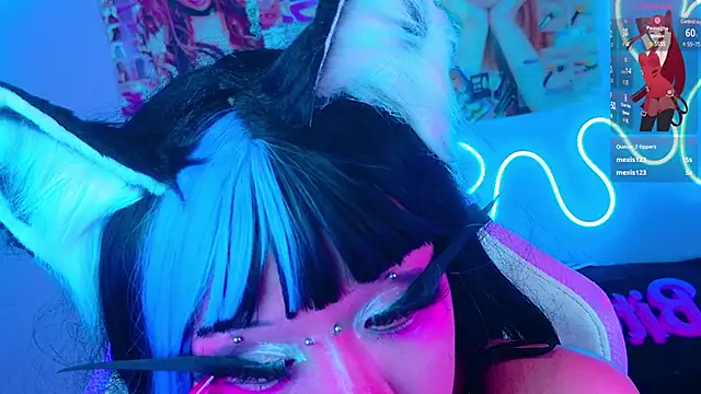 LaytonBox online show from 02/18/25, 02:49