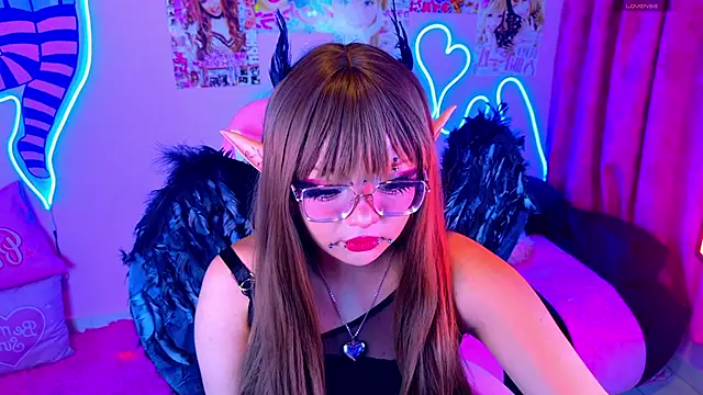 LaytonBox online show from 02/24/25, 07:52