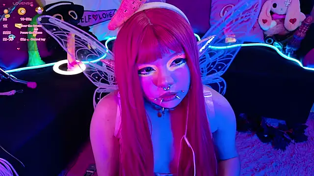 LaytonBox online show from 09/26/25, 04:00