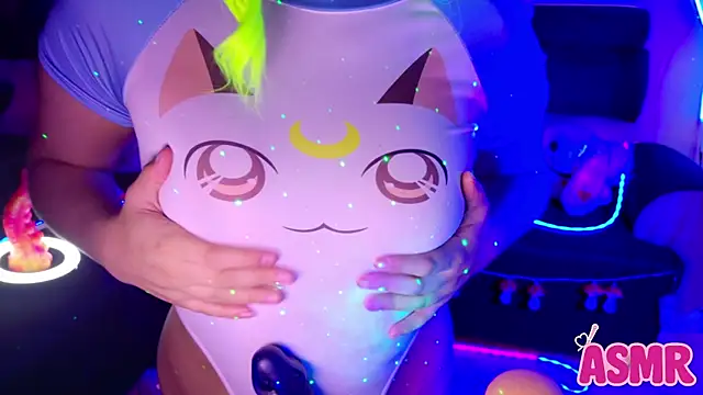 LaytonBox online show from 10/30/25, 04:19