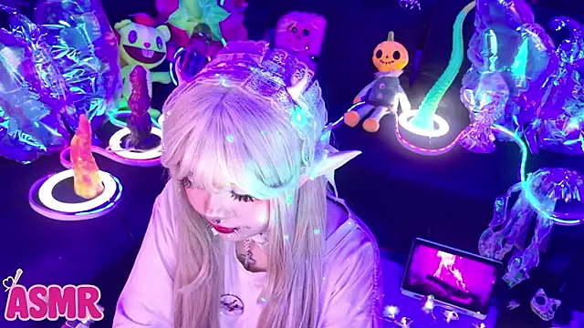 LaytonBox online show from 02/03/26, 01:49