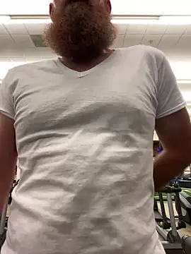 Snapshot of 32XRedBeard chatting on 01/16/25, 01:14 32XRedBeard online show from 01/16/25, 01:14