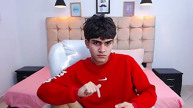 Tommy18   online show from 01/22/25, 06:42