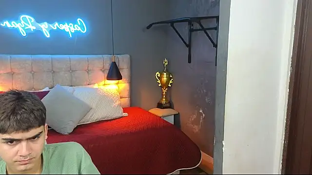 Tommy18   online show from 02/25/25, 05:30