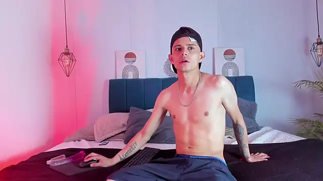 Bonny and carrot online show from 01/17/25, 10:56