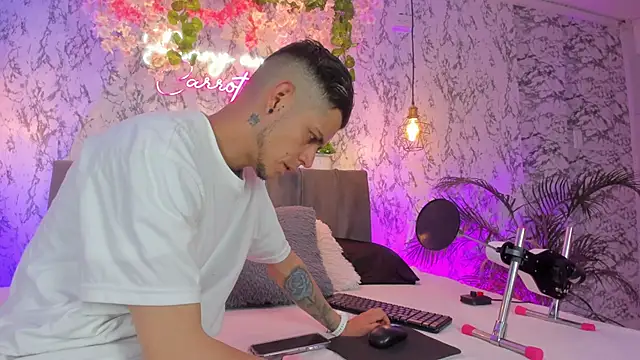 Bonny and carrot online show from 04/07/26, 07:25