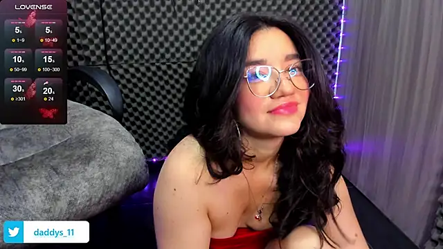 lilihot  online show from 03/19/25, 05:39