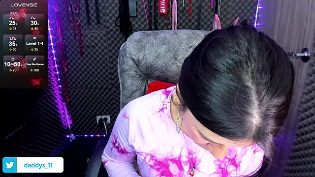 lilihot  online show from 03/20/25, 04:31