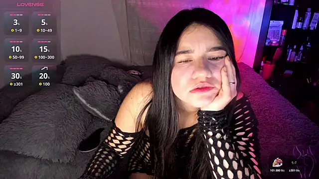 lilihot  online show from 05/17/26, 05:27