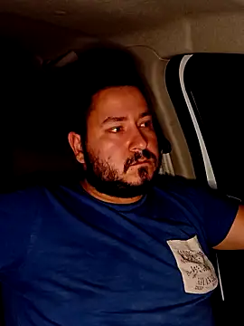 Snapshot of BogdanAlan chatting on 10/30/25, 09:48 BogdanAlan online show from 10/30/25, 09:48