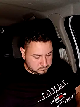 Snapshot of BogdanAlan chatting on 11/11/25, 11:49 BogdanAlan online show from 11/11/25, 11:49