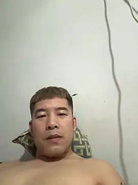 Snapshot of zxb757369 chatting on 01/17/25, 09:17 zxb757369 online show from 01/17/25, 09:17