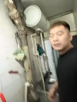 Snapshot of zxb757369 chatting on 02/03/25, 10:00 zxb757369 online show from 02/03/25, 10:00