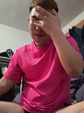 Snapshot of zxb757369 chatting on 02/16/25, 11:16 zxb757369 online show from 02/16/25, 11:16