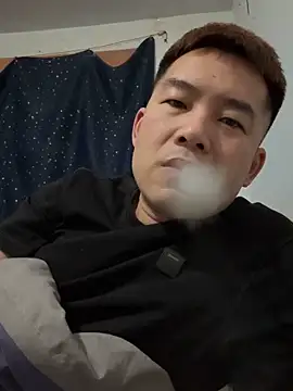 Snapshot of zxb757369 chatting on 02/17/25, 09:56 zxb757369 online show from 02/17/25, 09:56