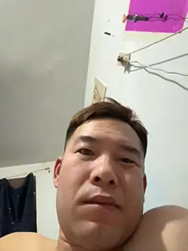 Snapshot of zxb757369 chatting on 02/20/25, 05:33 zxb757369 online show from 02/20/25, 05:33